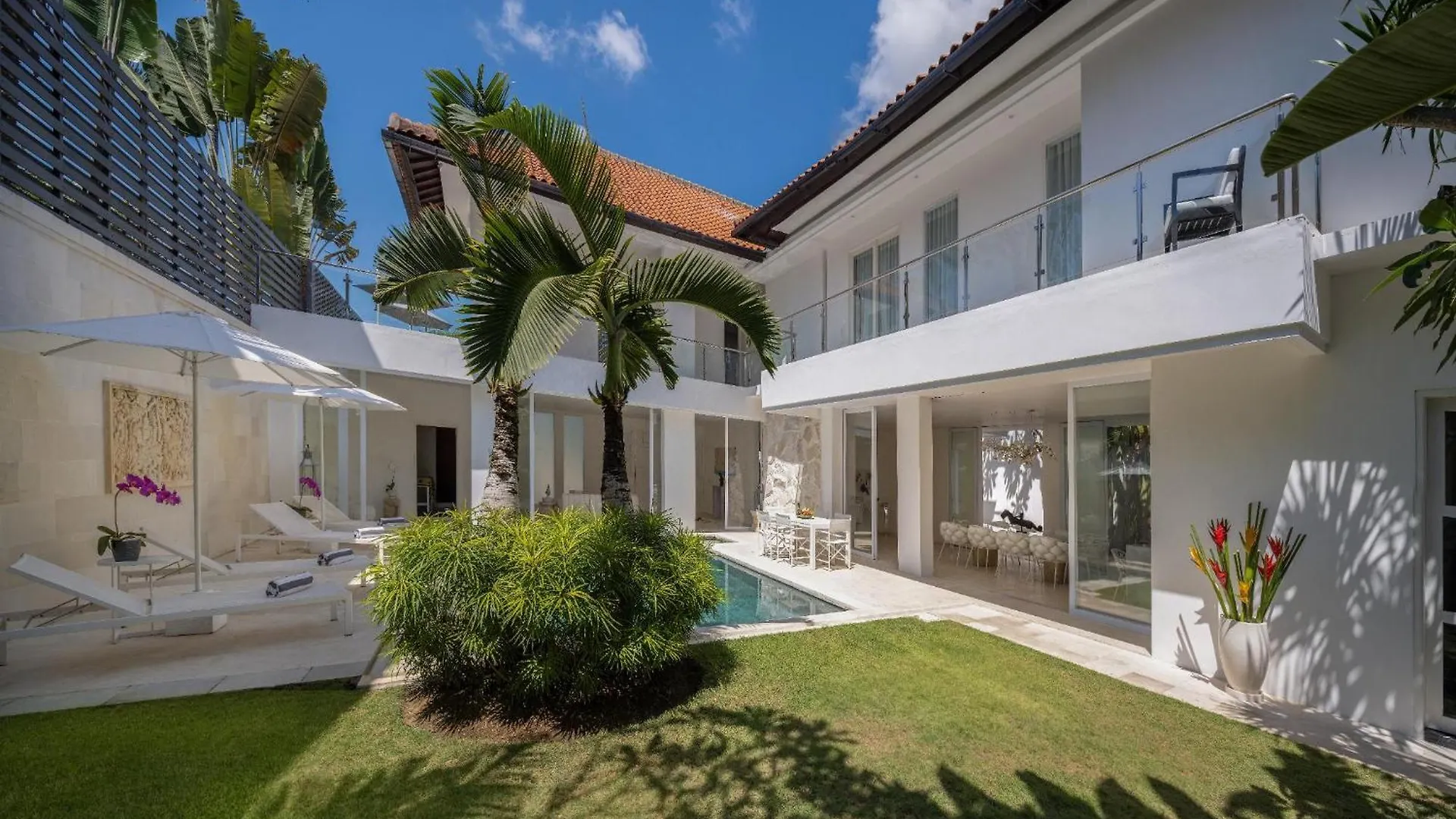 Villa Manis Cantik Seminyak