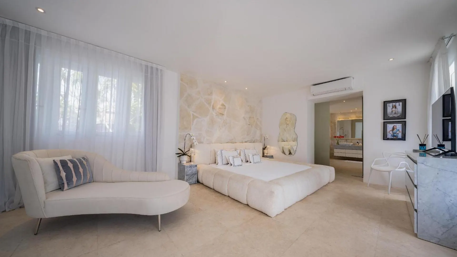 Villa Manis Cantik 塞米亚克